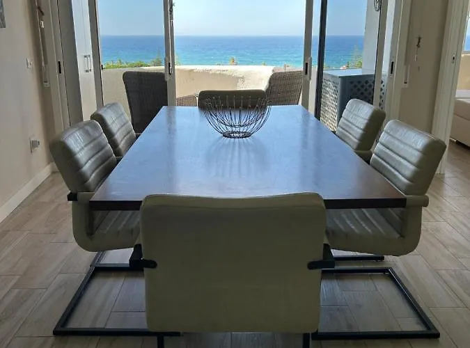 Vista Al Mar شقة *
